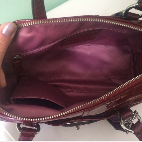 Coach Chelsea Patent Satchel - Picture 4 of 6